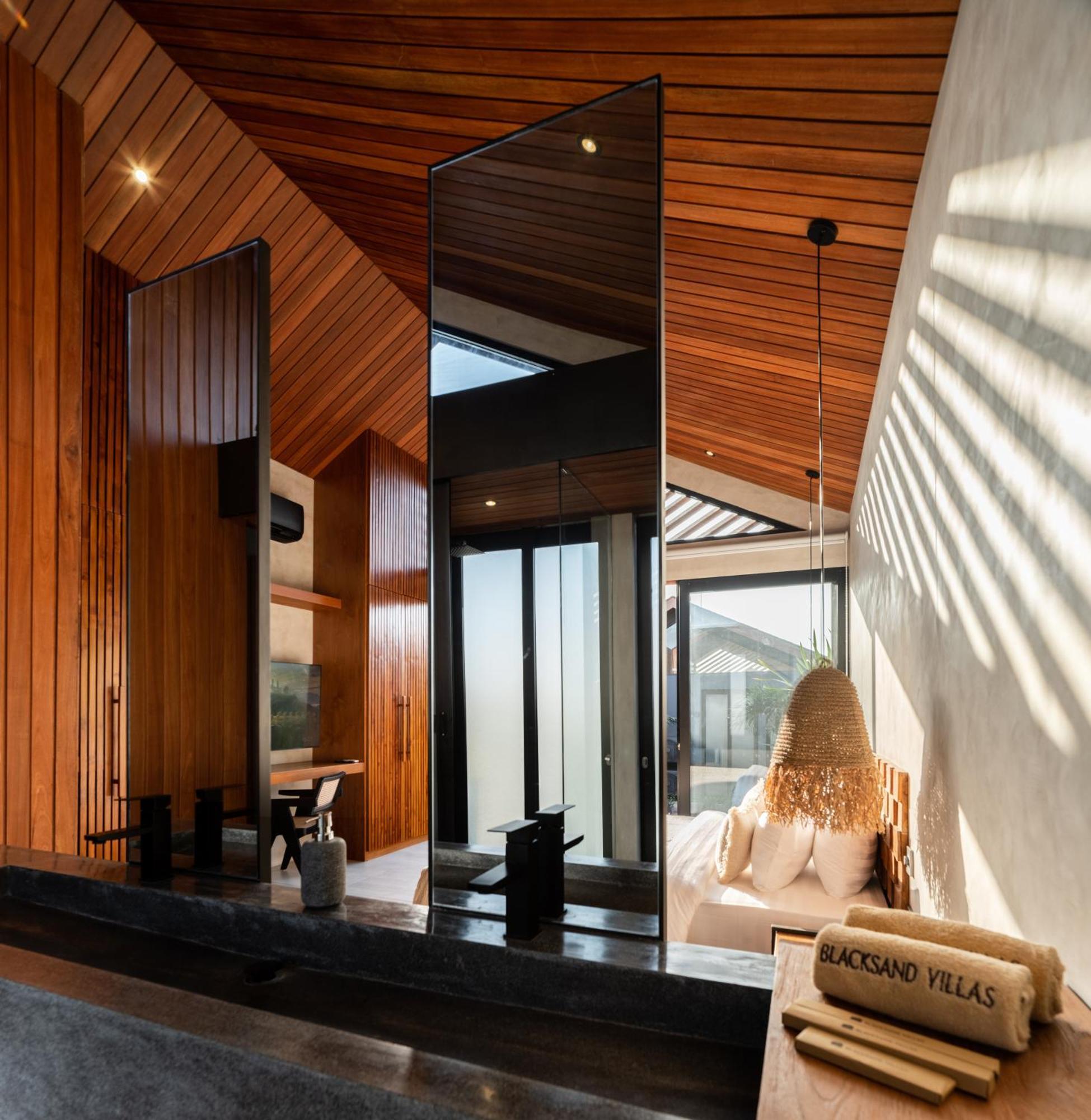 Blacksand Villas Canggu エクステリア 写真